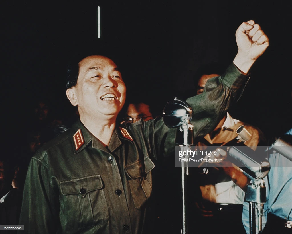 Kho ảnh quý của phương Tây về Đại tướng Võ Nguyên Giáp (1)