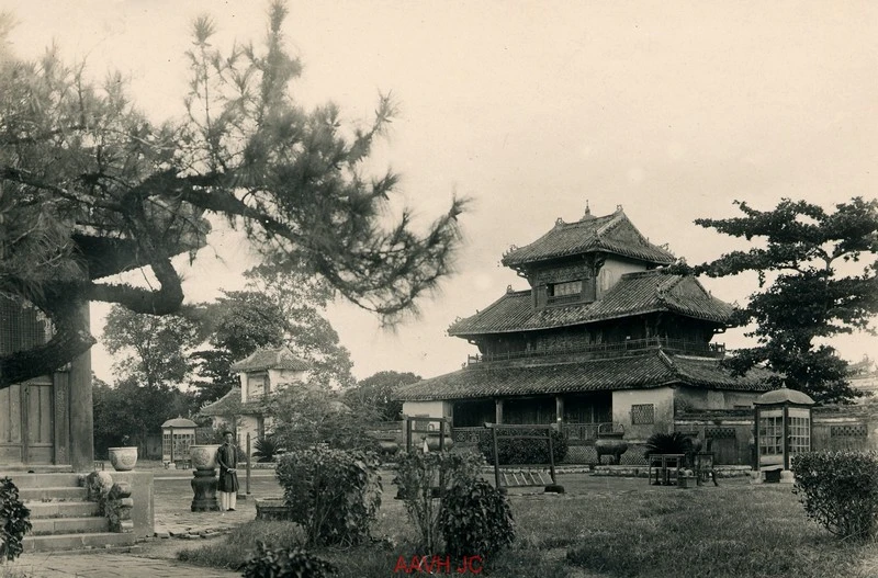 Ảnh cực quý về kiến trúc cung đình Huế năm 1935 