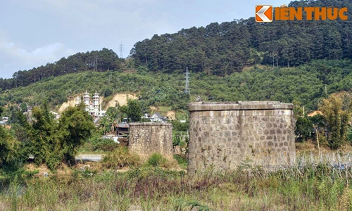 Tàn tích cây cầu cổ có lịch sử đặc biệt nhất Đà Lạt