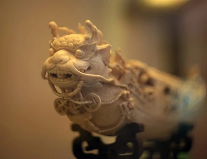 Mãn nhãn trước cổ vật ngà voi tuyệt đẹp của Việt Nam