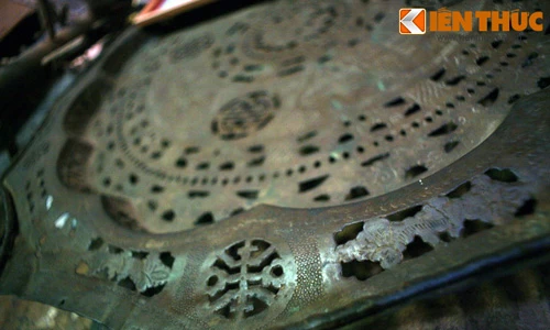 Cận cảnh những vũ khí săn voi của vua voi Ama Kông