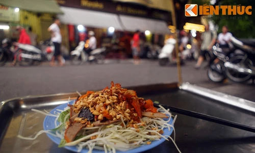 Bí mật đặc biệt chỉ có ở con phố ngắn nhất Hà Nội 