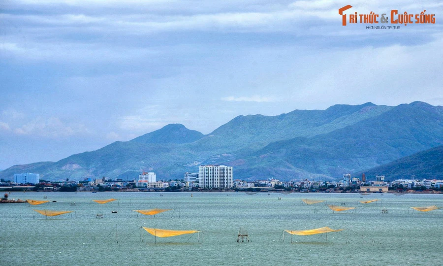 Top 15 tỉnh thành có đường bờ biển dài nhất Việt Nam