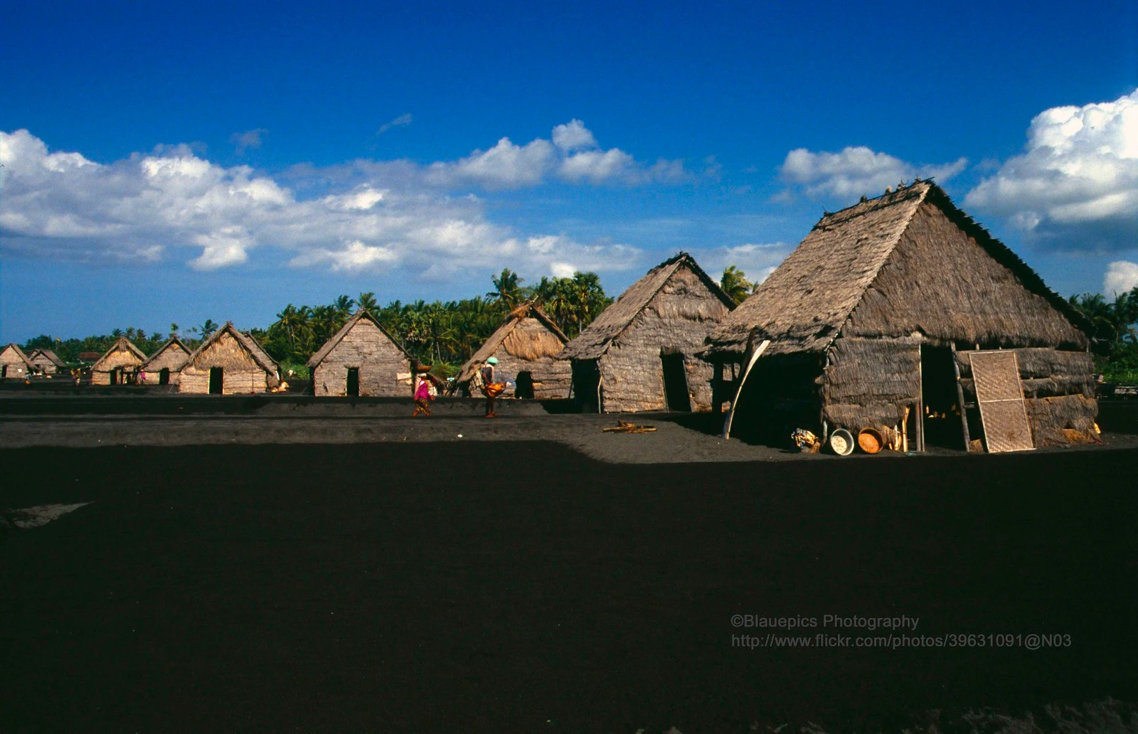 Độc lạ cuộc sống ở thiên đường du lịch Bali năm 1991 (2)