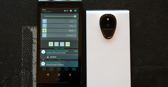 Ngắm điện thoại Solarin - smartphone siêu bảo mật giá 350 triệu