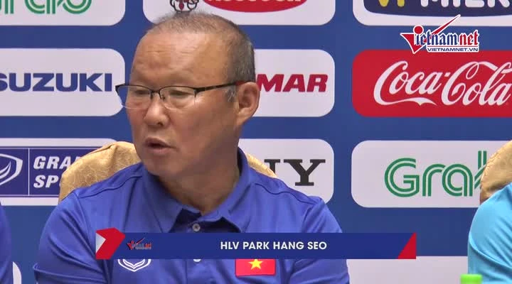 Điều gì khiến thầy HLV Park Hang Seo "đau đầu" trước AFF Cup?