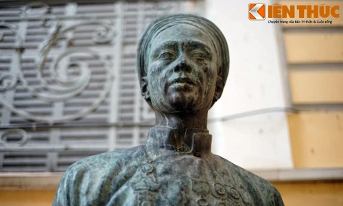 Sự thật bất ngờ về nhà bác học Việt Nam siêu phàm ngoại ngữ 