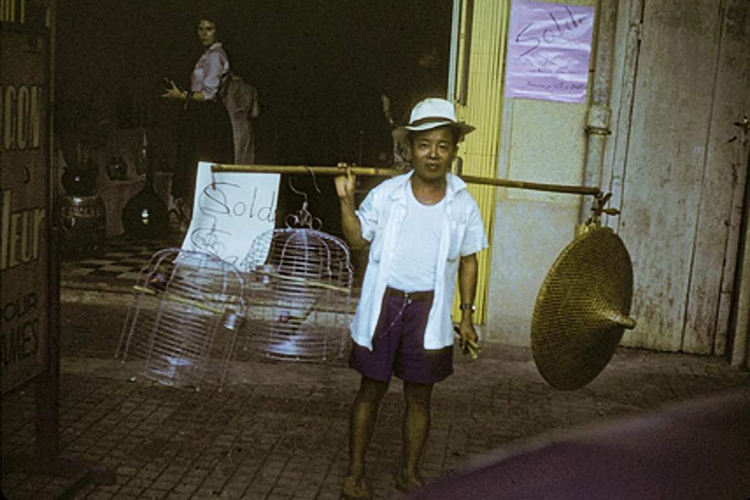 Hình độc các gánh hàng rong ở Sài Gòn 60 năm trước