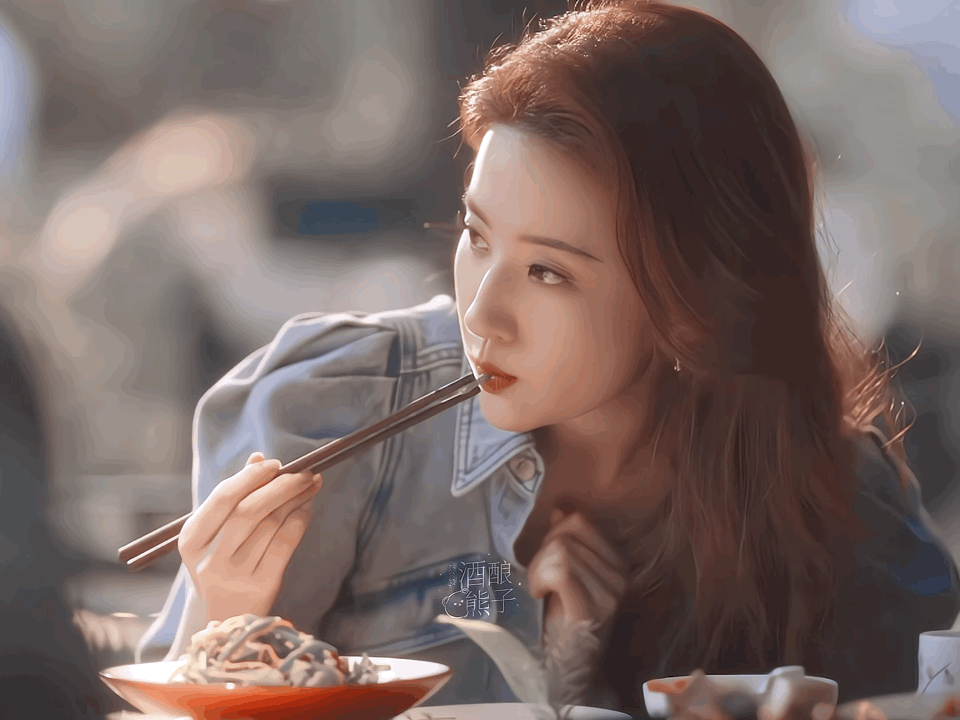 Canh Luu Diec Phi bi danh ghen-Hinh-3