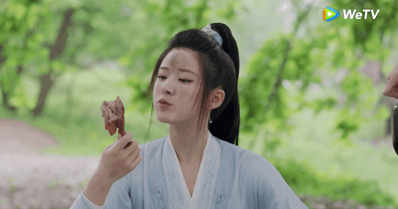 Trieu Lo Tu an uong nhom nhoam, pha hong nguyen tac-Hinh-4