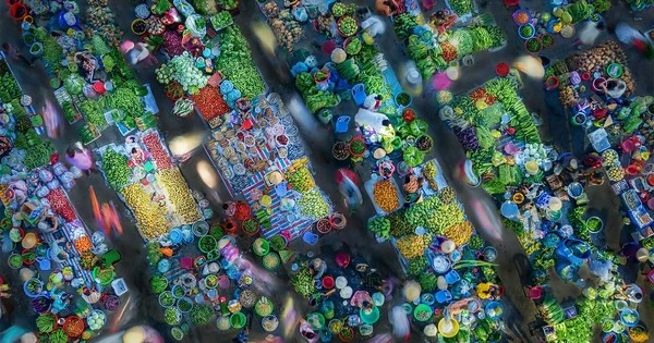 Sắc màu chợ "chồm hổm" ở Hậu Giang