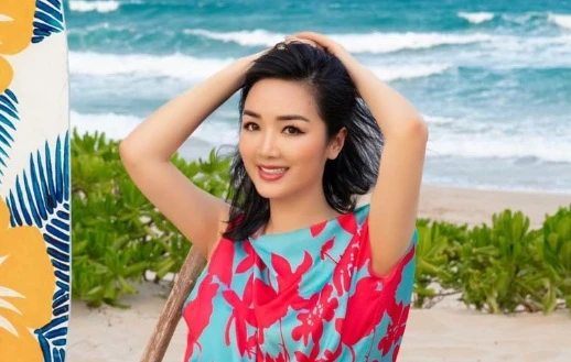 Nhan sắc "lão hóa ngược" của Hoa hậu Giáng My ở tuổi 50