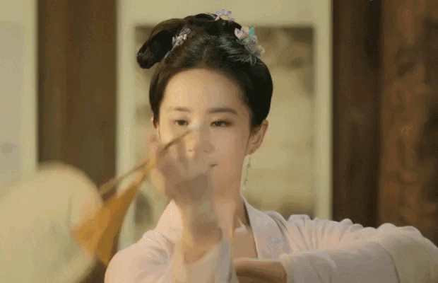 Vì sao có Lưu Diệc Phi, Kim Dung mới không bị tiếng lừa độc giả? - Hình 6 Vi sao co Luu Diec Phi, Kim Dung moi khong bi tieng lua doc gia?-Hinh-6