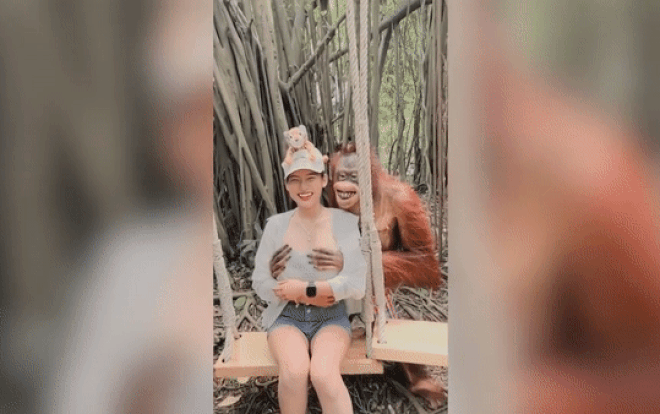 Duoi uoi duc tao ton om nguc cua nu du khach xinh dep