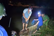 Khắc phục sự cố vỡ kênh trong đêm ở Hà Tĩnh