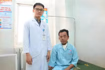 Người đàn ông ở Quảng Trị nguy kịch vì chiếc răng sâu