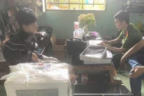 Nam thanh niên làm giả hóa đơn chuyển tiền để lừa đảo