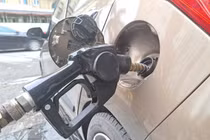 Giá xăng hôm nay 08/8: Đồng loạt tăng?