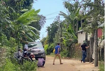 Truy bắt nghi phạm đâm hàng xóm tử vong rồi bỏ trốn