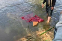 Tá hoả phát hiện thi thể người đàn ông nổi trên hồ nước ở Huế