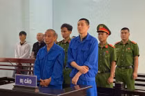 Đôi bạn thân 'dắt' nhau vào tù vì trộm cắp tài sản