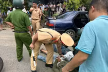 Truy bắt nhóm đối tượng lái ô tô đi trộm cắp tài sản ở Lâm Đồng