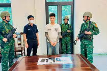 Mang súng đạn qua biên giới, một đối tượng bị bắt giữ