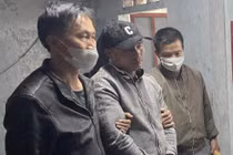 Bắt quả tang đối tượng tàng trữ hơn 900 viên ma tuý ở Quảng Trị