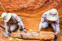 Phát hiện bom “khủng” khi thi công nhà ga ở sân bay Đồng Hới