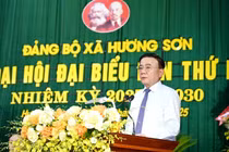 Đồng chí Trần Cẩm Tú dự Đại hội Đảng bộ xã điểm ở Hà Tĩnh