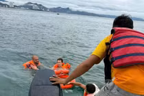 Kịp thời ứng cứu du khách nước ngoài bị đuối nước ở Nha Trang