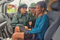 Diễn biến mới nhất vụ 2 tàu cá gặp nạn khi vào bờ tránh bão ở Quảng Trị