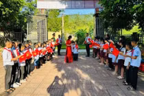Rộn ràng tiếng trống khai giảng tại điểm trường đặc biệt ở Hà Tĩnh