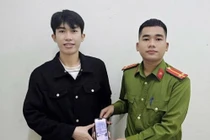 Nam thanh niên trả lại 60 triệu đồng cho người chuyển khoản nhầm