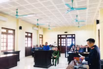 Dùng dao chém người, người đàn ông lĩnh 51 tháng tù