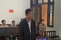 Mê trò đỏ đen, cựu cán bộ ngân hàng chiếm đoạt gần 8 tỷ đồng