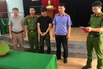 Khởi tố nhóm đối tượng hỗn chiến trong đêm ở Quảng Trị