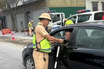 Hà Tĩnh xử lý 51 tài xế 'dính cồn' trong một ngày