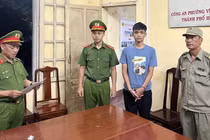 Bắt nóng đối tượng cướp điện thoại ở TP Huế