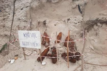 Phát hiện nhiều vật liệu nổ sau mưa lũ ở Quảng Trị