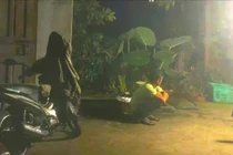 Nghi án con trai đạp vào bụng cha ruột dẫn đến tử vong