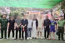 Phối hợp tiếp nhận 8 công dân Hà Tĩnh bị Campuchia trục xuất