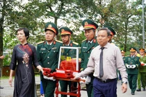Truy điệu, an táng 14 hài cốt liệt sĩ ở Quảng Trị