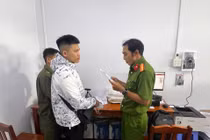 ‎Đối tượng bị truy nã 'sa lưới' sau 17 ngày lẩn trốn