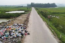 Xử phạt 2 trường hợp vứt rác bừa bãi ở Hà Tĩnh