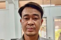 Tên cướp táo tợn giật dây chuyền người đi bộ ở An Giang