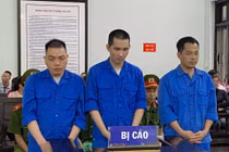 Thuê xe ô tô mang đi cầm cố, 3 bị cáo lĩnh 19 năm tù