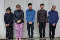 Bóc gỡ đường dây buôn bán thuốc lá giả sản xuất từ Campuchia