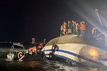 Lật tàu Vịnh Xanh 58 trên Vịnh Hạ Long, tìm thấy 46 nạn nhân