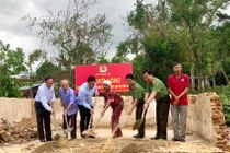 Bộ Công an hỗ trợ xây nhà cho người phụ nữ đơn thân bị ảnh hưởng bão số 5